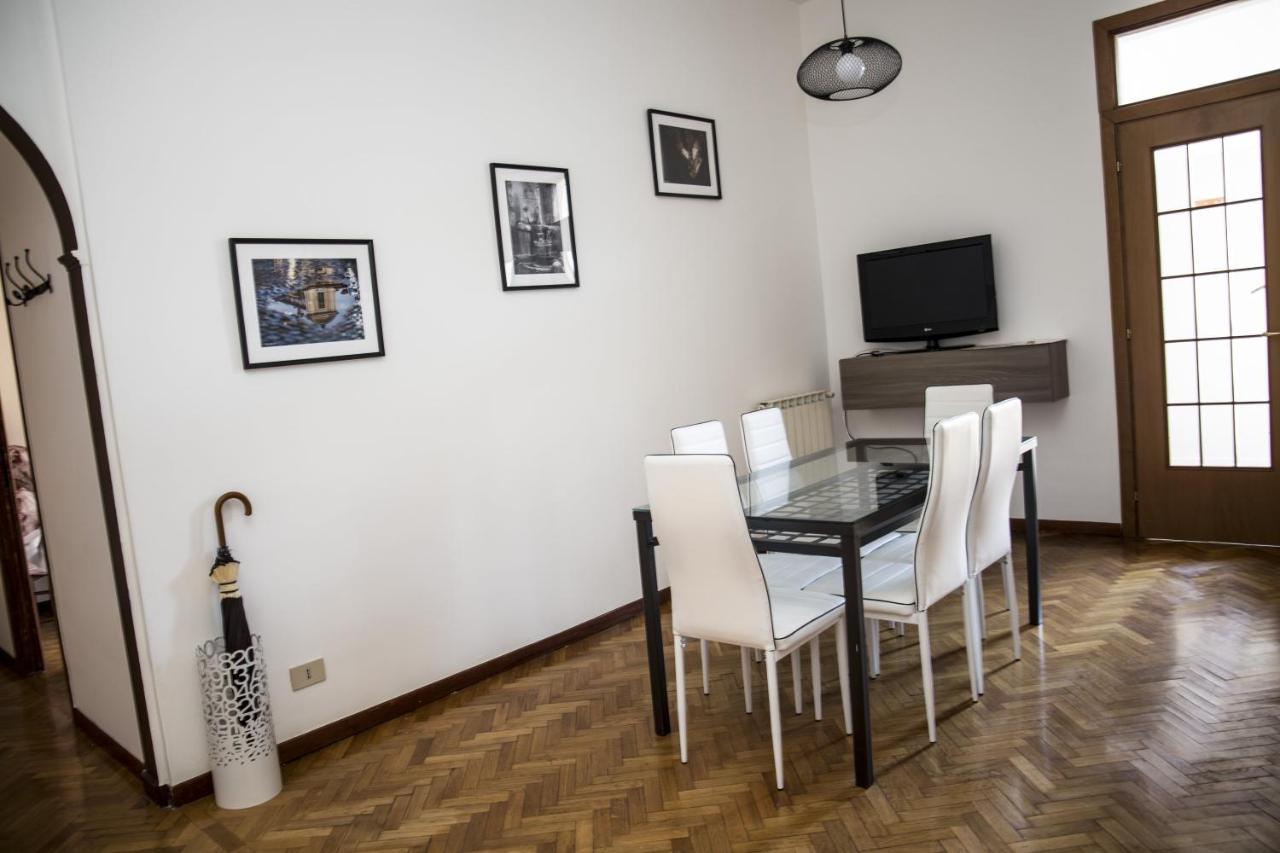 Tiberim Trastevere 9 Rom